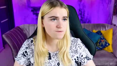 stef_nicks online show from 22, 10, 2025