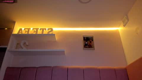 Stefa Gomez  online show from 12, 1, 2025