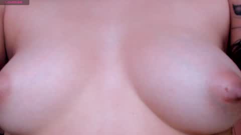 Stefa Gomez  online show from 16, 1, 2025