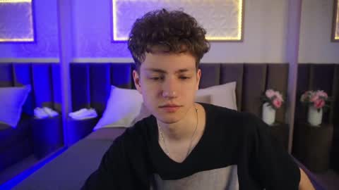 Esrefan online show from 31, 3, 2026