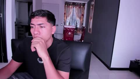 Snapshot of stefanford_ chatting on 2, 12, 2025 StefanFord online show from 2, 12, 2025