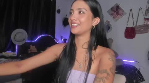 Snapshot of stefanny_pllus chatting on 26, 2, 2025 Im MiaIts my first day here online show from 26, 2, 2025