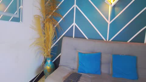 Stefano online show from 4, 12, 2025