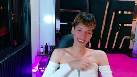 Snapshot of stefany_piink chatting on 3, 4, 2026 stefany piink online show from 3, 4, 2026