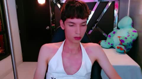Snapshot of stefany_piink chatting on 22, 4, 2026 stefany piink online show from 22, 4, 2026
