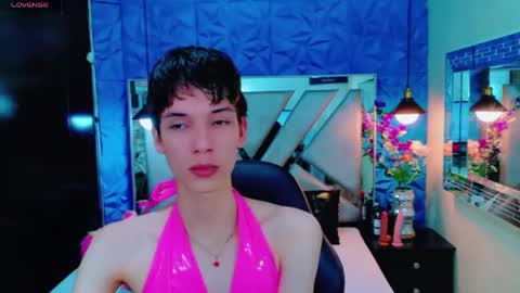 stefany piink online show from 22, 5, 2026