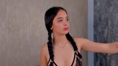 Snapshot of stefanyrousse chatting on 26, 9, 2025 stefanyrousse online show from 26, 9, 2025