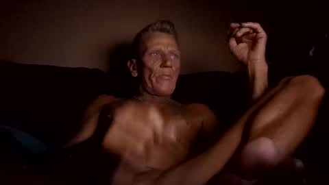 Snapshot of stefy1037 chatting on 11, 1, 2025 stefy1037 online show from 11, 1, 2025