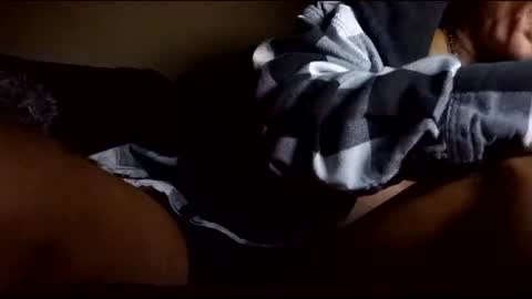 Snapshot of stefy1037 chatting on 17, 1, 2025 stefy1037 online show from 17, 1, 2025