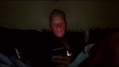 Snapshot of stefy1037 chatting on 10, 10, 2025 stefy1037 online show from 10, 10, 2025