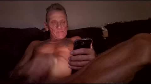 Snapshot of stefy1037 chatting on 21, 11, 2025 stefy1037 online show from 21, 11, 2025