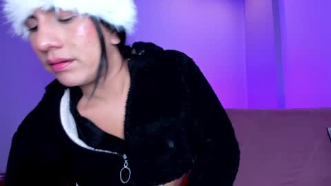 Snapshot of stefy_bratz chatting on 5, 4, 2026 Stefany Bratz online show from 5, 4, 2026