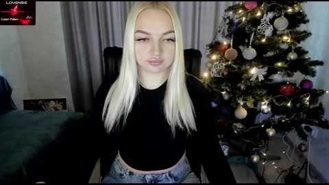 Snapshot of stella__cox chatting on 11, 1, 2026 Stella Cox online show from 11, 1, 2026