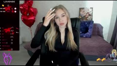 Snapshot of stella__cox chatting on 7, 3, 2026 Stella Cox online show from 7, 3, 2026