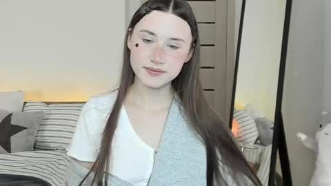 Snapshot of stella_sunny chatting on 23, 4, 2026 stella_sunny online show from 23, 4, 2026