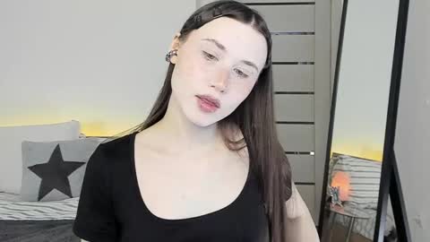 Snapshot of stella_sunny chatting on 24, 4, 2026 stella_sunny online show from 24, 4, 2026