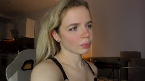 Asella online show from 24, 12, 2024