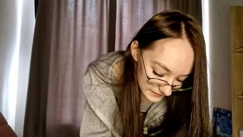 Stella online show from 10, 9, 2025