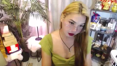 Snapshot of stellaxtemptationx chatting on 14, 4, 2026 Stella sweet online show from 14, 4, 2026