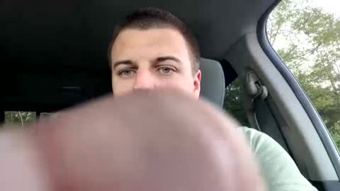 Honestly Im a slut I have a high sex drive and I love talking to people off this platform  online show from 8, 10, 2025