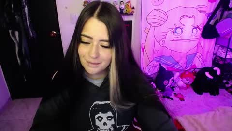 Snapshot of stephani_rousso chatting on 12, 3, 2026 joha cosmo online show from 12, 3, 2026