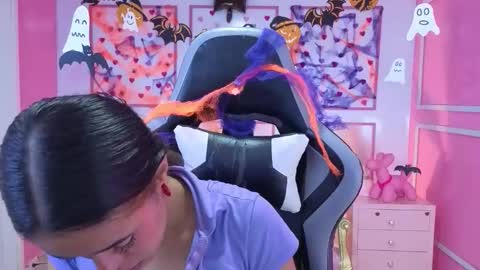 Stephania online show from 27, 10, 2025