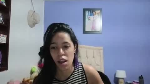 Snapshot of stephania_t chatting on 11, 7, 2026 Stephania online show from 11, 7, 2026