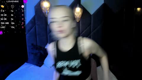 Stephanie Sea online show from 21, 1, 2025