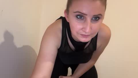 Stephany online show from 8, 2, 2026
