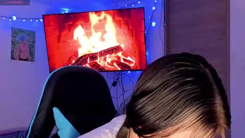 Stephany  independient model  online show from 25, 2, 2025