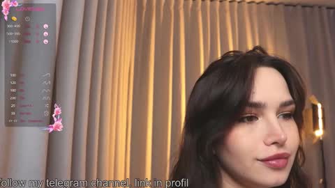 Snapshot of stephaweb chatting on 18, 12, 2025 Anna online show from 18, 12, 2025