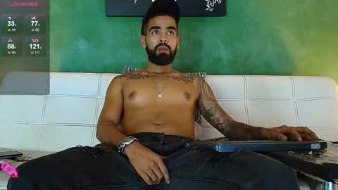 Snapshot of stephenbrown_ chatting on 29, 3, 2026 ................ online show from 29, 3, 2026