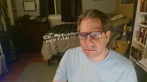 Snapshot of stephenhal9 chatting on 4, 4, 2026 stephenhal9 online show from 4, 4, 2026
