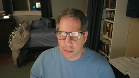Snapshot of stephenhal9 chatting on 4, 5, 2026 stephenhal9 online show from 4, 5, 2026