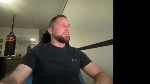 steve897819 online show from 22, 10, 2025