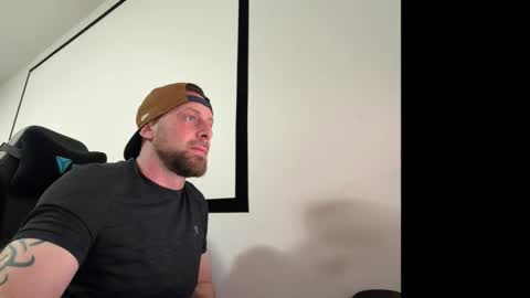 steve897819 online show from 19, 3, 2026