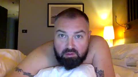 Snapshot of steve__1980 chatting on 17, 12, 2025 steve__1980 online show from 17, 12, 2025