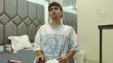 Snapshot of steve_hotman_ chatting on 15, 4, 2026 Steve Hotman online show from 15, 4, 2026