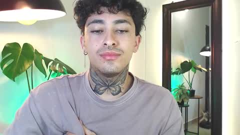 Snapshot of stevennavarro chatting on 21, 3, 2026 Daniel Steven Navarro online show from 21, 3, 2026