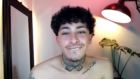 Snapshot of stevennavarro chatting on 9, 4, 2026 Daniel Steven Navarro online show from 9, 4, 2026