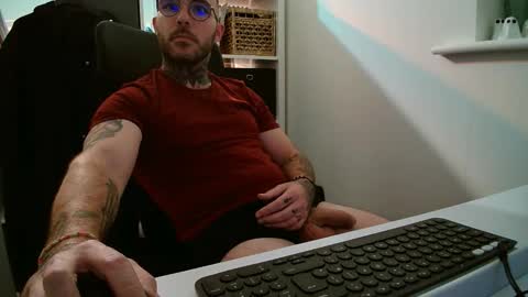 stevie_rae online show from 27, 10, 2025