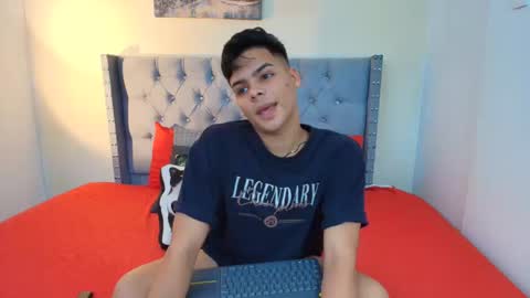 Snapshot of stewart_mateo_ chatting on 7, 10, 2025 stewart online show from 7, 10, 2025