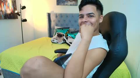 Snapshot of stewart_mateo_ chatting on 9, 10, 2025 stewart online show from 9, 10, 2025