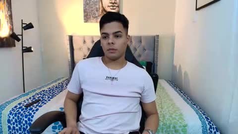 Snapshot of stewart_mateo_ chatting on 19, 10, 2025 stewart online show from 19, 10, 2025