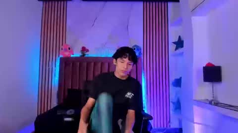 Sthepano  online show from 17, 1, 2026