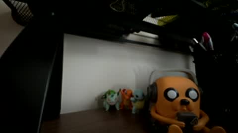 Snapshot of stickyjam37 chatting on 24, 4, 2026 StickyxJam online show from 24, 4, 2026