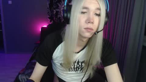 Steve online show from 5, 12, 2025