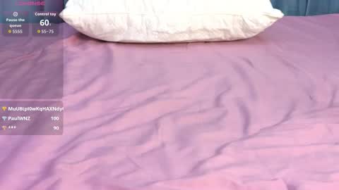 Snapshot of still__eva chatting on 23, 10, 2025 still__eva online show from 23, 10, 2025