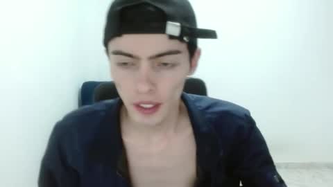 Snapshot of stiv_grant chatting on 21, 3, 2026 stiv_grant online show from 21, 3, 2026