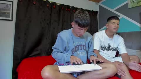 Stiven  online show from 5, 12, 2025